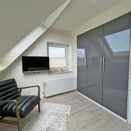 Deichblick 5 In Norddeich- Urlaub Und Meerblick